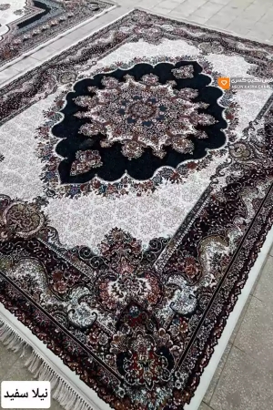 فرش نیلا 440 شانه نگین کسری کاشان